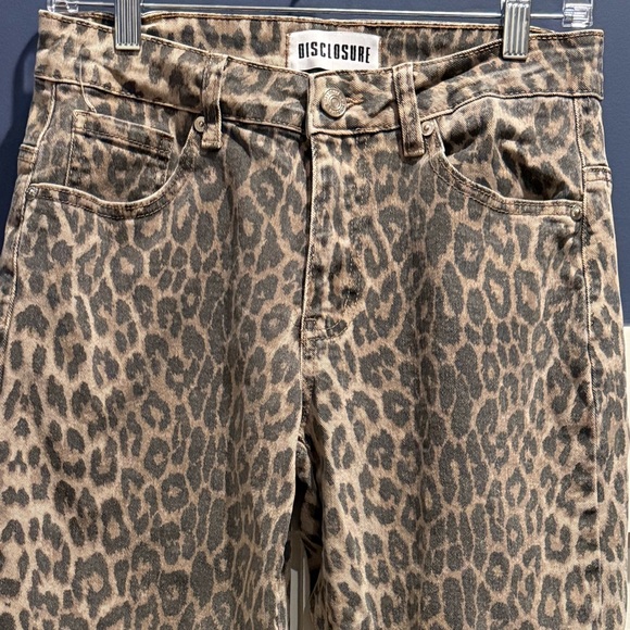 Disclosure Faded Leopard Print Jeans Size 5/27 - Picture 2 of 11